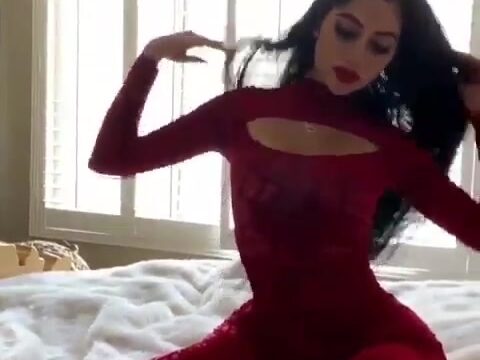 NEW VIDEO Jailyne Ojeda so hot, BIG BOOTY in Red Lingerie