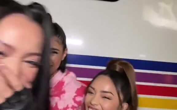 Valkyrae w/ Bella Poarch !!! Hot Video