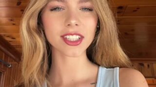 Anna Shumate – Very beautiful girl – you wanna date with her