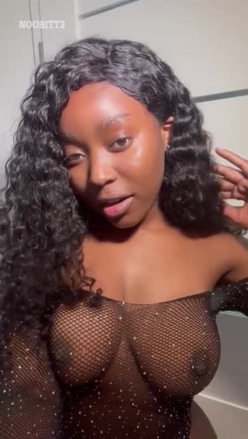 noobitt2 onlyfans leak – See thru show off perfect tits