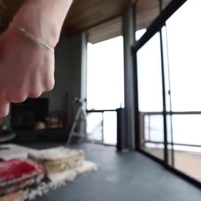Caroline Zalog Mountain Flower Try On Video Leaked
