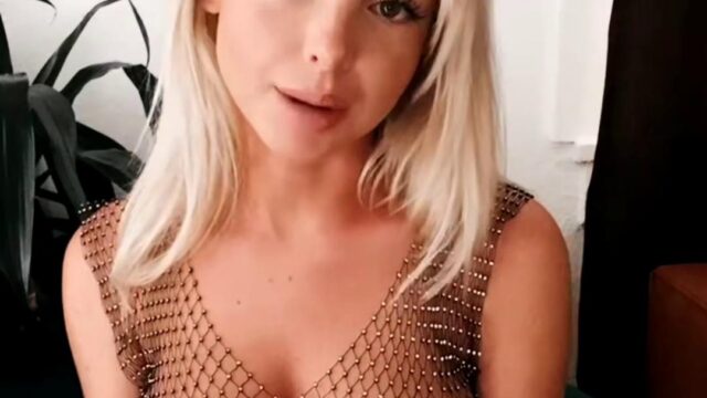 Emma Kotos Nude Fishnet Shirt Tits Onlyfans Video Leaked