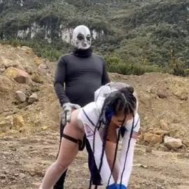 Kathrin3 – Outdoor Standing Doggystyle With Blowjob