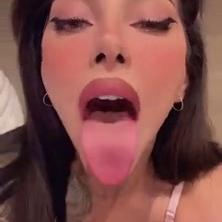 Rose Zara – Cumshot POV Video